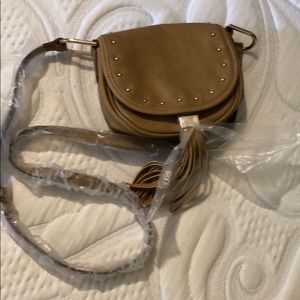 Cross Body color camel